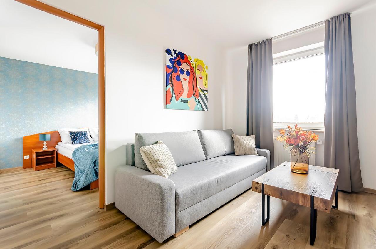 Hotel Zielonki Zielonki  ภายนอก รูปภาพ