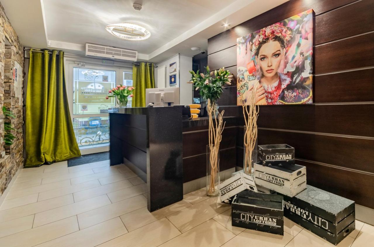 Hotel Zielonki Zielonki  ภายนอก รูปภาพ
